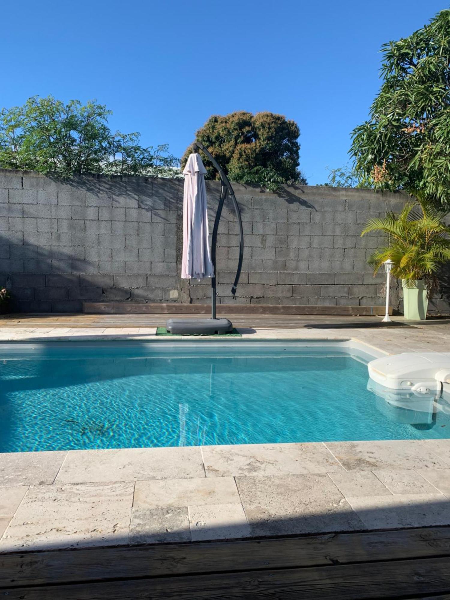 Suite Parentale Saint Pierre Luaran gambar